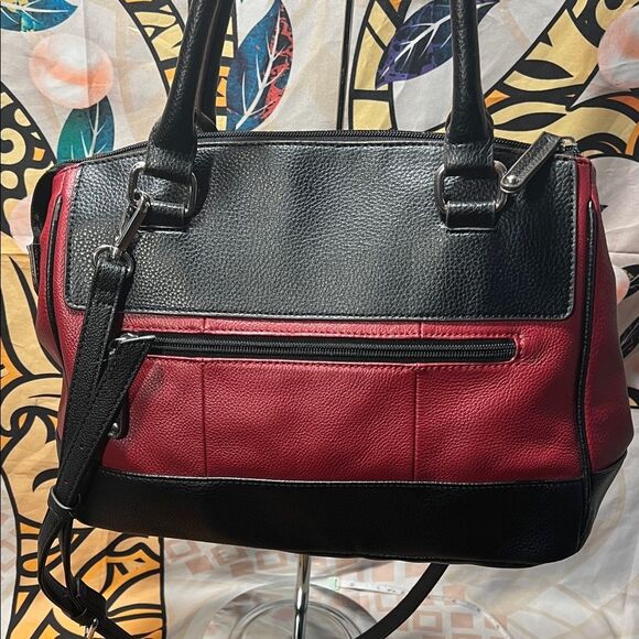 Tignanello Red Leather Social Status Medium Satchel - Picture 15 of 16